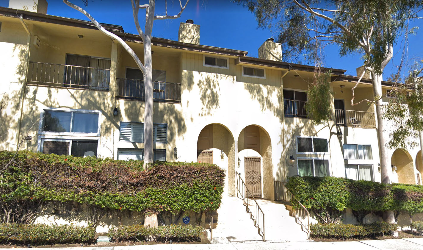 Difference between Condos and Townhouses